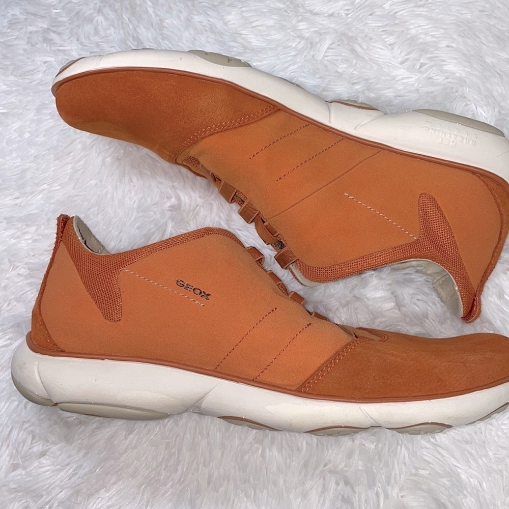 Geox Respira Mens Slip on Suede Sneakers.       Sz 9